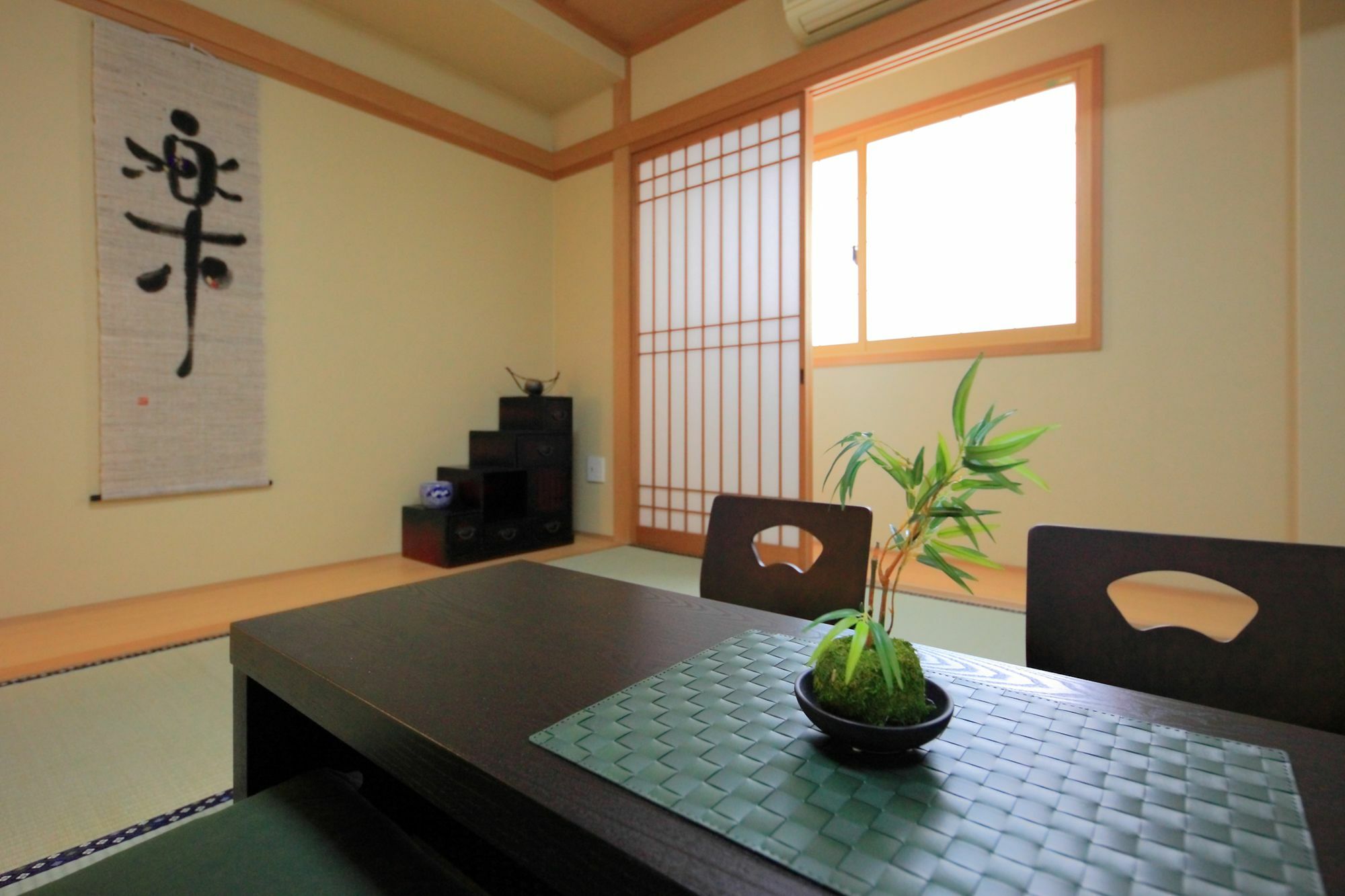 Grandouce Shinsaibashi-Higashi Apartment Osaka Exterior photo