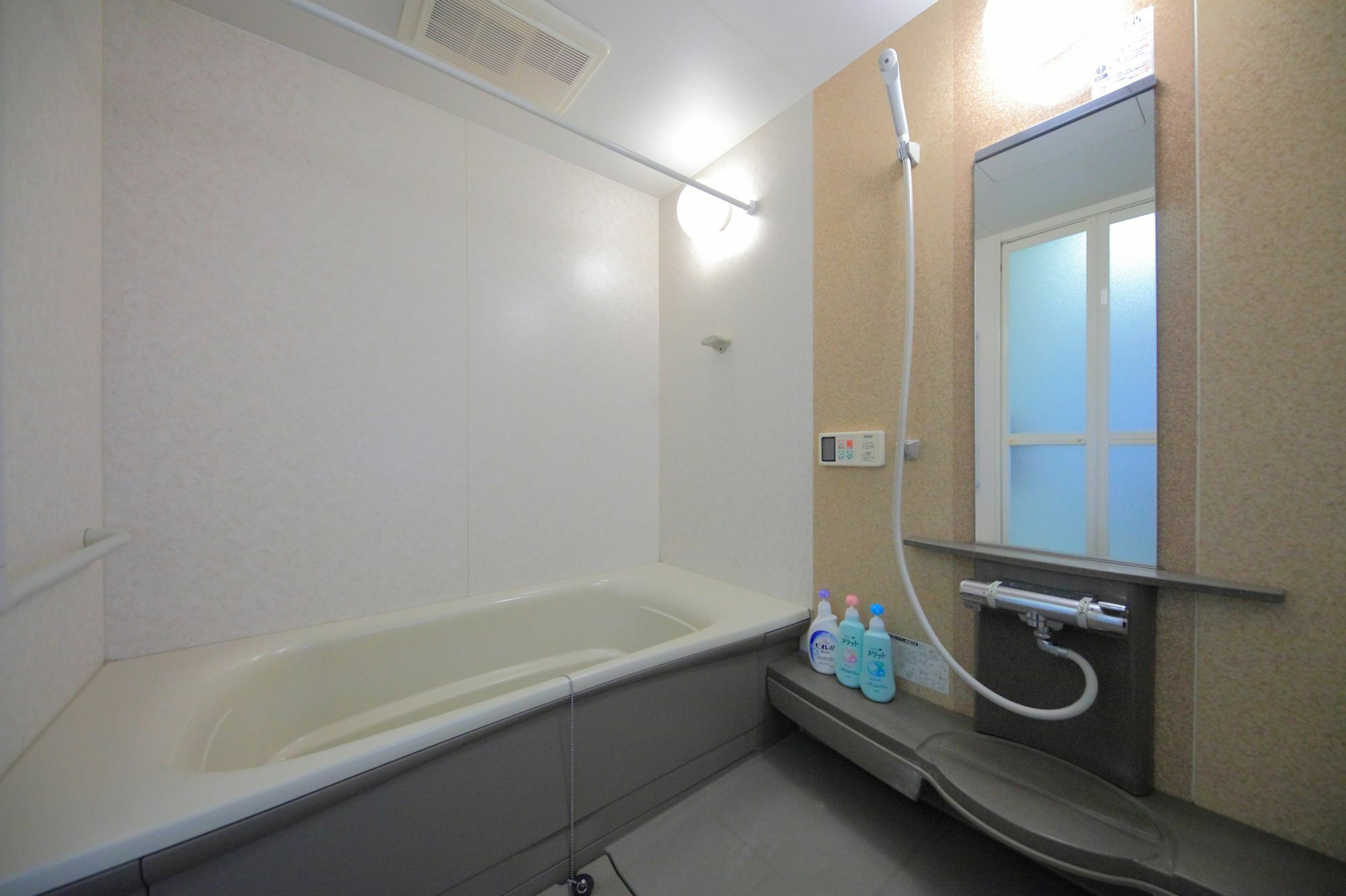 Grandouce Shinsaibashi-Higashi Apartment Osaka Exterior photo