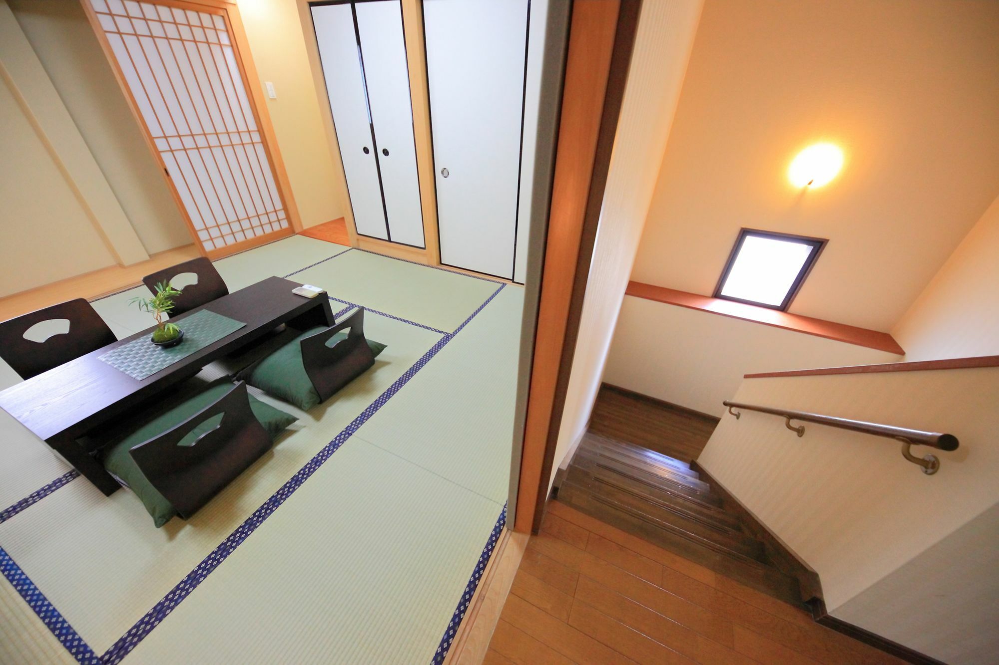 Grandouce Shinsaibashi-Higashi Apartment Osaka Exterior photo