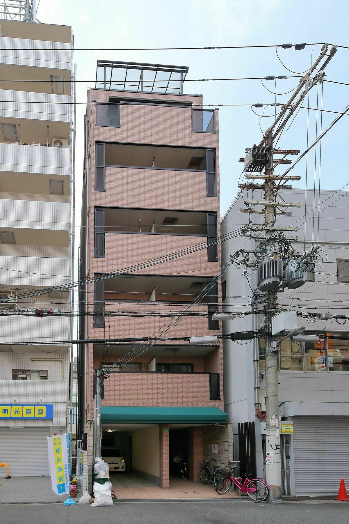 Grandouce Shinsaibashi-Higashi Apartment Osaka Exterior photo